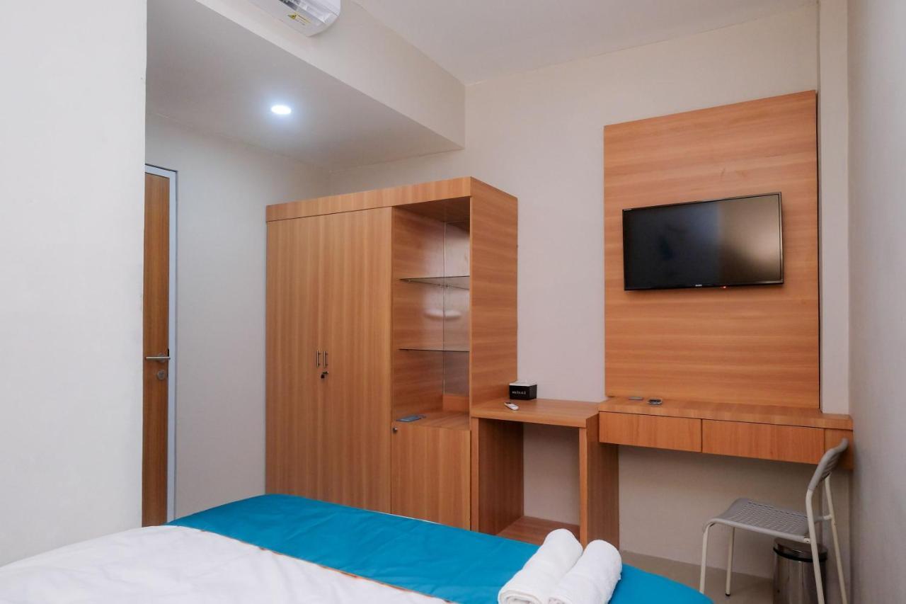 Sans Hotel Tiga Putri Semarang By Reddoorz Exterior photo